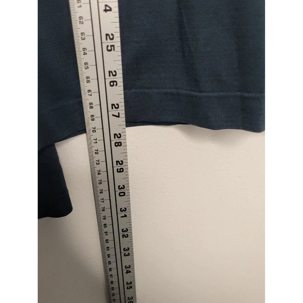 Lululemon dark blue Vent Tech 1/2 Zip Men's Pullover long sleeve